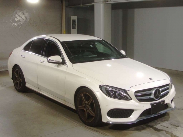 Import and buy MERCEDES BENZ C CLASS 2018 from Japan to Nairobi, Kenya