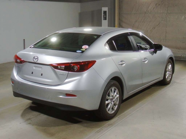 Import and buy MAZDA AXELA 2017 from Japan to Nairobi, Kenya