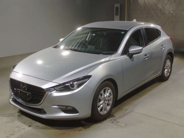 Import and buy MAZDA AXELA 2017 from Japan to Nairobi, Kenya