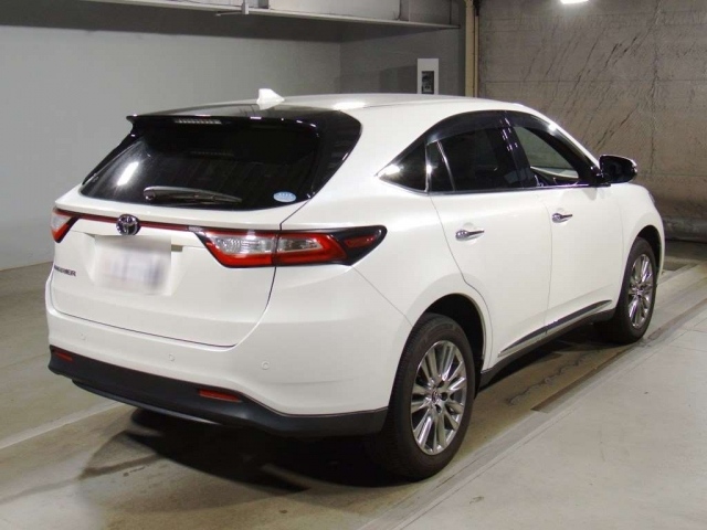 Import and buy TOYOTA HARRIER 2017 from Japan to Nairobi, Kenya