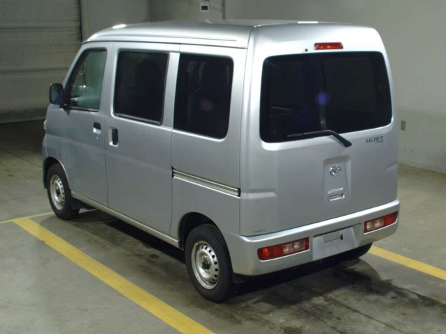 Import and buy DAIHATSU HIJET VAN 2017 from Japan to Nairobi, Kenya