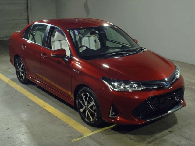 Import and buy TOYOTA COROLLA AXIO 2018 from Japan to Nairobi, Kenya