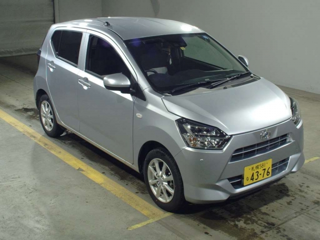 Import and buy DAIHATSU MIRA E S 2018 from Japan to Nairobi, Kenya