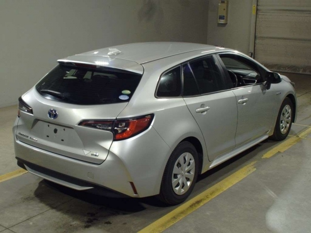 Import and buy TOYOTA COROLLA TOURING 2019 from Japan to Nairobi, Kenya