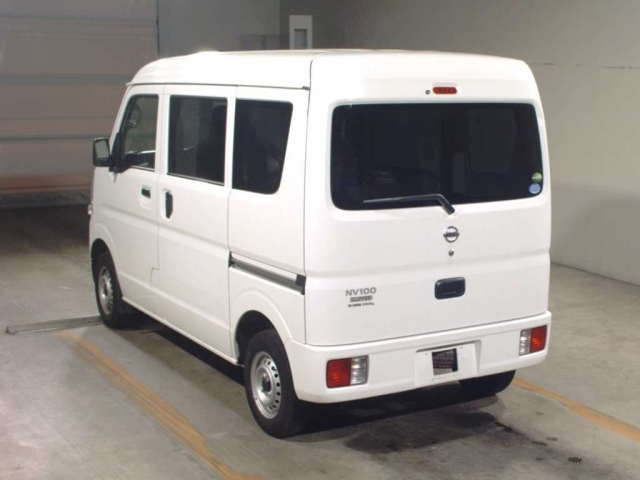 Import and buy NISSAN CLIPPER VAN 2018 from Japan to Nairobi, Kenya