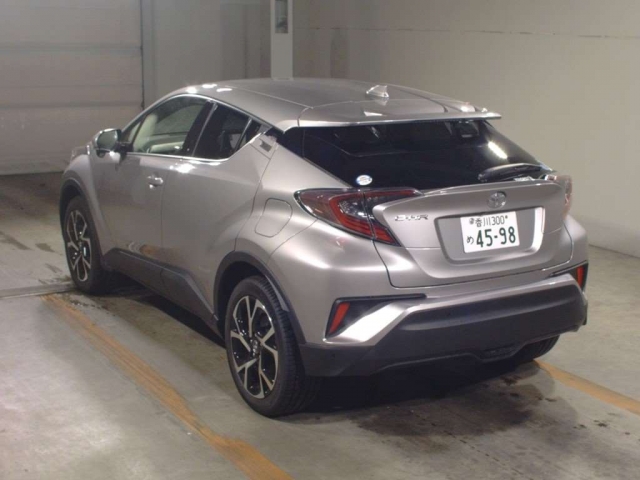 Import and buy TOYOTA C-HR 2017 from Japan to Nairobi, Kenya