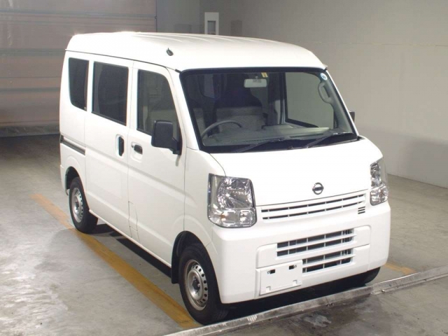 Import and buy NISSAN CLIPPER VAN 2018 from Japan to Nairobi, Kenya