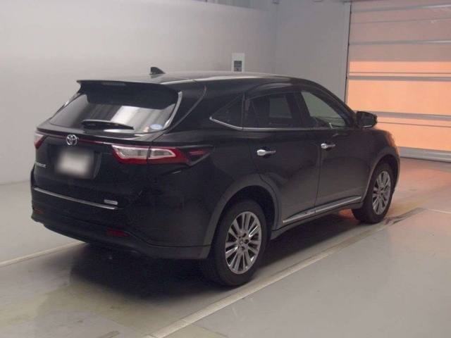 Import and buy TOYOTA HARRIER 2019 from Japan to Nairobi, Kenya