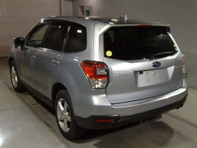 Import and buy SUBARU FORESTER 2017 from Japan to Nairobi, Kenya