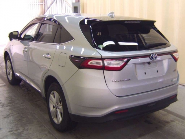 Import and buy TOYOTA HARRIER 2017 from Japan to Nairobi, Kenya