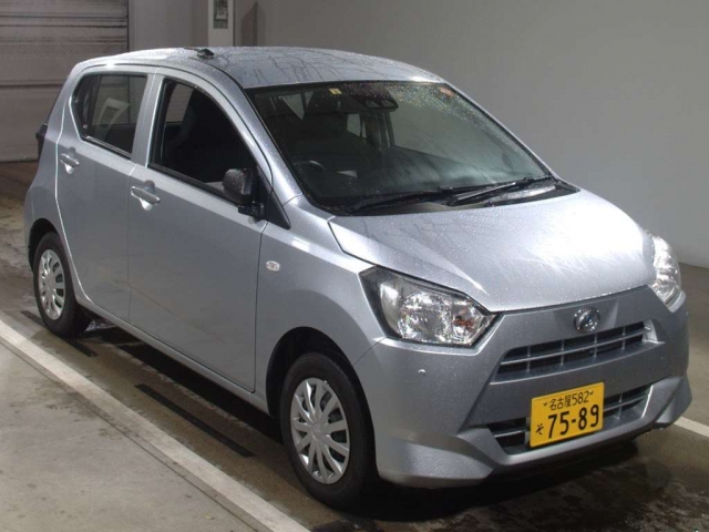 Import and buy DAIHATSU MIRA E S 2017 from Japan to Nairobi, Kenya