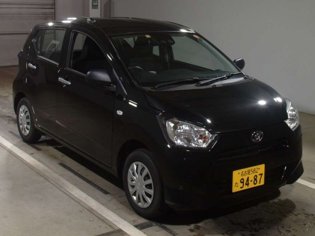 Import and buy DAIHATSU MIRA E S 2017 from Japan to Nairobi, Kenya