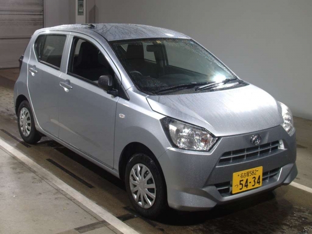 Import and buy DAIHATSU MIRA E S 2018 from Japan to Nairobi, Kenya