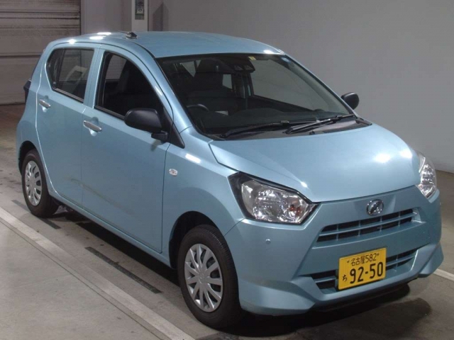 Import and buy DAIHATSU MIRA E S 2018 from Japan to Nairobi, Kenya