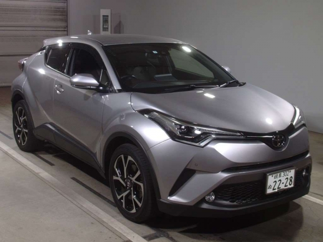 Import and buy TOYOTA C-HR 2017 from Japan to Nairobi, Kenya