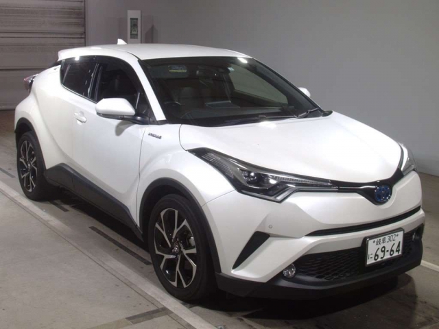 Import and buy TOYOTA C-HR 2017 from Japan to Nairobi, Kenya