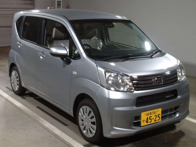 Import and buy DAIHATSU MOVE 2017 from Japan to Nairobi, Kenya