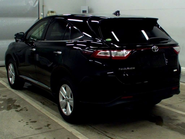 Import and buy TOYOTA HARRIER 2017 from Japan to Nairobi, Kenya