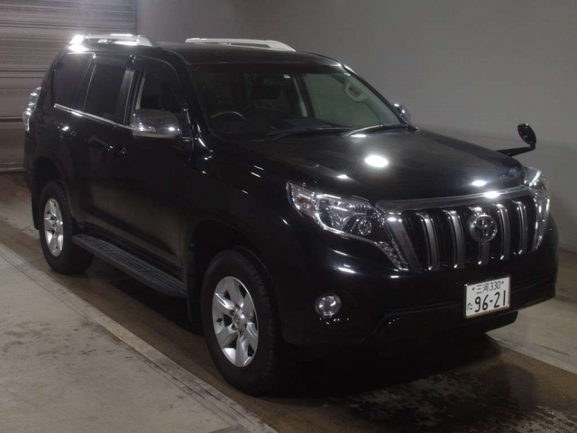 Import and buy TOYOTA LAND CRUISER PRADO 2017 from Japan to Nairobi, Kenya