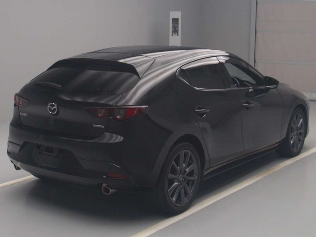 Import and buy MAZDA MAZDA3 2019 from Japan to Nairobi, Kenya