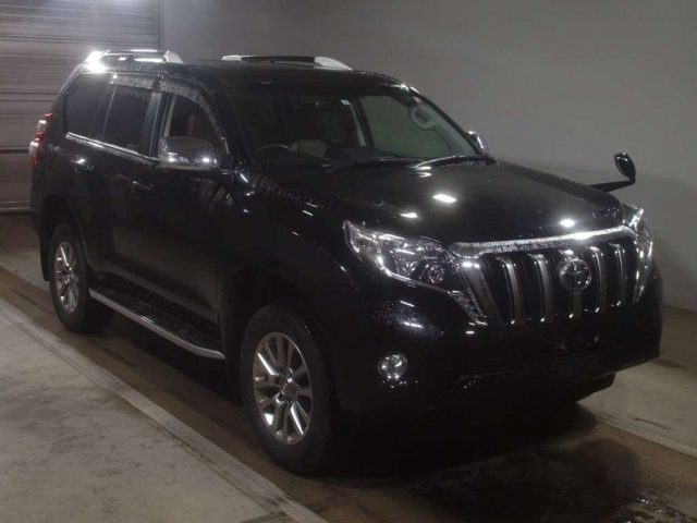 Import and buy TOYOTA LAND CRUISER PRADO 2017 from Japan to Nairobi, Kenya