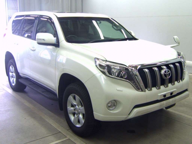 Import and buy TOYOTA LAND CRUISER PRADO 2017 from Japan to Nairobi, Kenya