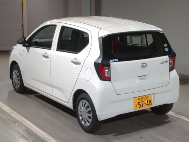 Import and buy DAIHATSU MIRA E S 2018 from Japan to Nairobi, Kenya