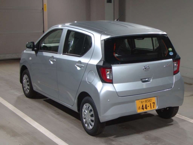 Import and buy DAIHATSU MIRA E S 2017 from Japan to Nairobi, Kenya