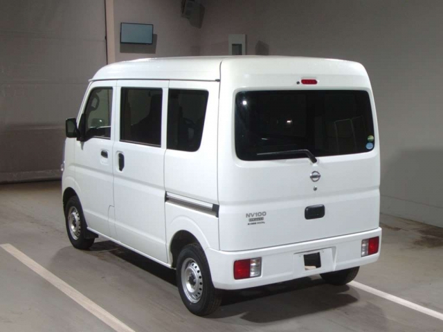 Import and buy NISSAN CLIPPER VAN 2018 from Japan to Nairobi, Kenya