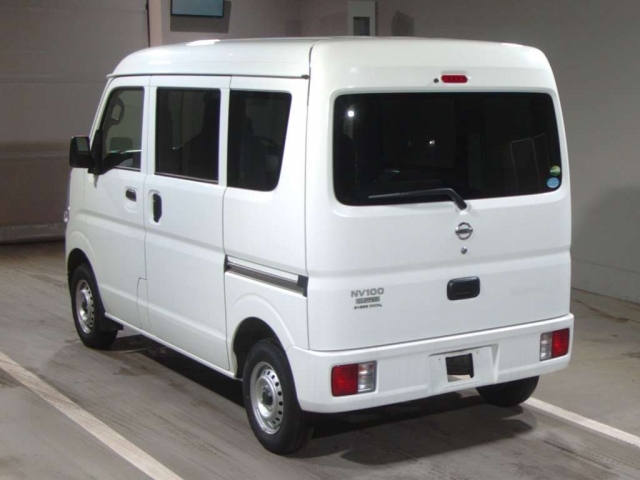 Import and buy NISSAN CLIPPER VAN 2018 from Japan to Nairobi, Kenya