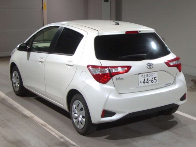 Import and buy TOYOTA VITZ 2017 from Japan to Nairobi, Kenya