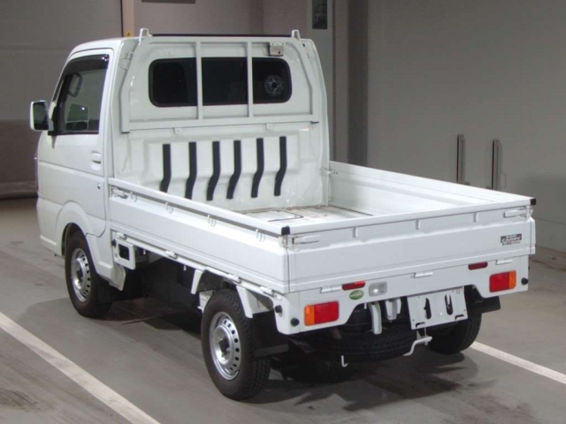 Import and buy SUZUKI CARRY TRUCK 2017 from Japan to Nairobi, Kenya