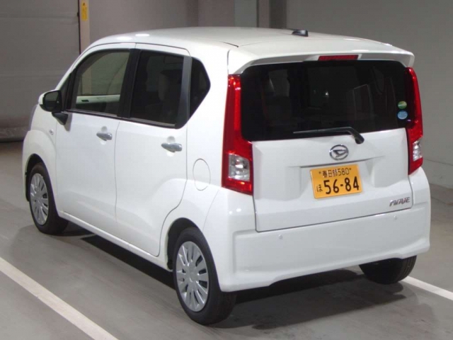 Import and buy DAIHATSU MOVE 2017 from Japan to Nairobi, Kenya