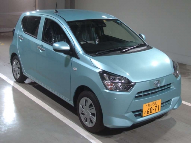 Import and buy DAIHATSU MIRA E S 2018 from Japan to Nairobi, Kenya