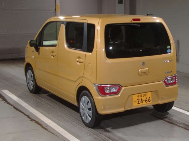 Import and buy SUZUKI WAGON R 2017 from Japan to Nairobi, Kenya