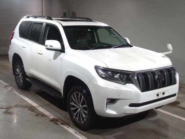 Import and buy TOYOTA LAND CRUISER PRADO 2019 from Japan to Nairobi, Kenya