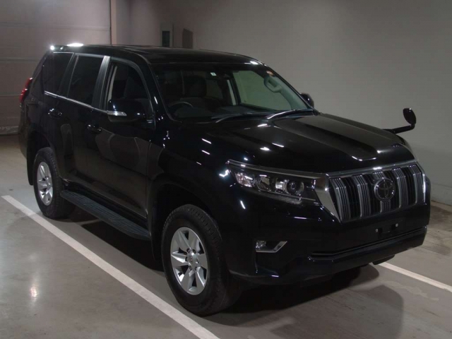 Import and buy TOYOTA LAND CRUISER PRADO 2017 from Japan to Nairobi, Kenya