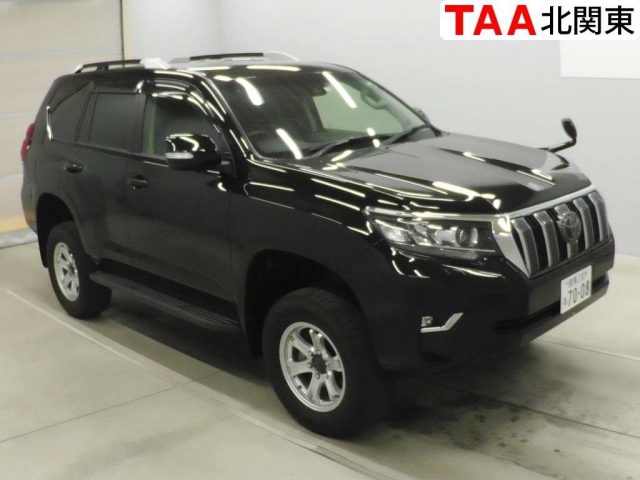 Import and buy TOYOTA LAND CRUISER PRADO 2018 from Japan to Nairobi, Kenya