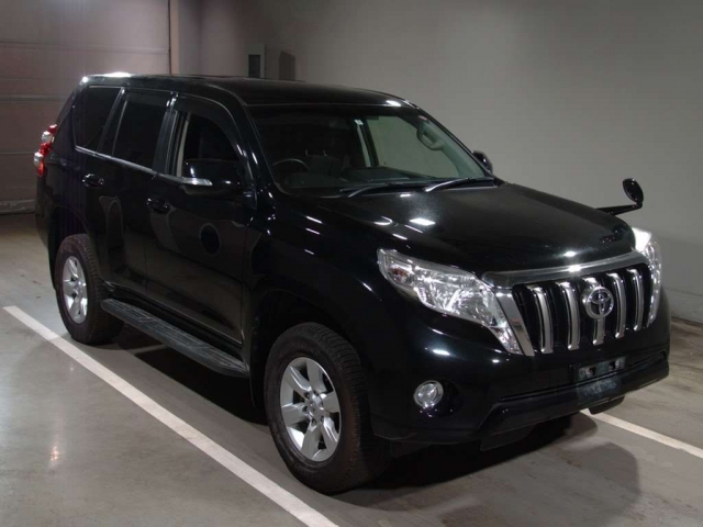 Import and buy TOYOTA LAND CRUISER PRADO 2017 from Japan to Nairobi, Kenya