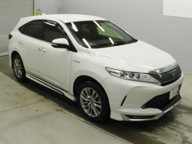 Import and buy TOYOTA HARRIER 2019 from Japan to Nairobi, Kenya