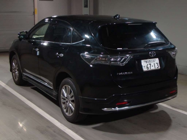 Import and buy TOYOTA HARRIER 2017 from Japan to Nairobi, Kenya