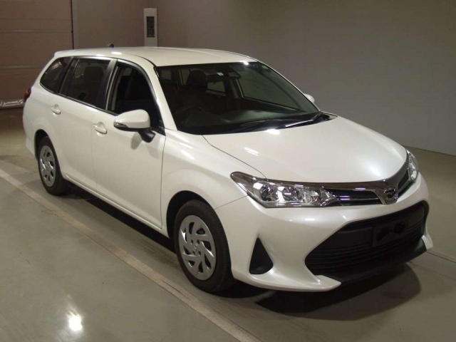 Import and buy TOYOTA COROLLA FIELDER 2018 from Japan to Nairobi, Kenya