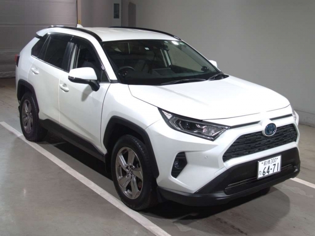 Import and buy TOYOTA RAV4 2019 from Japan to Nairobi, Kenya