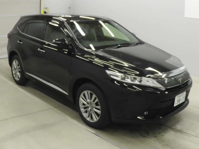 Import and buy TOYOTA HARRIER 2019 from Japan to Nairobi, Kenya