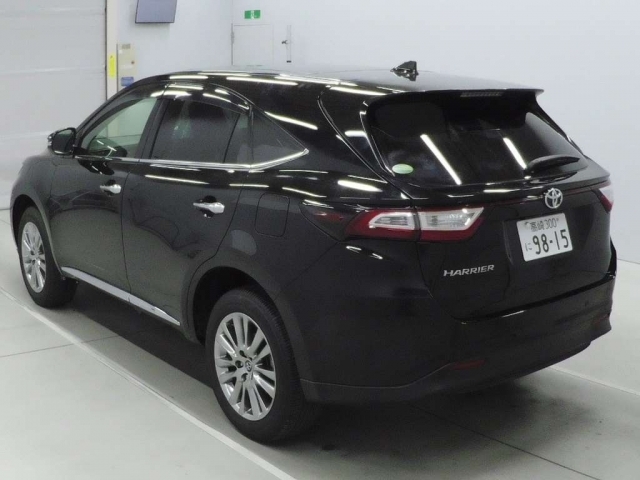 Import and buy TOYOTA HARRIER 2019 from Japan to Nairobi, Kenya