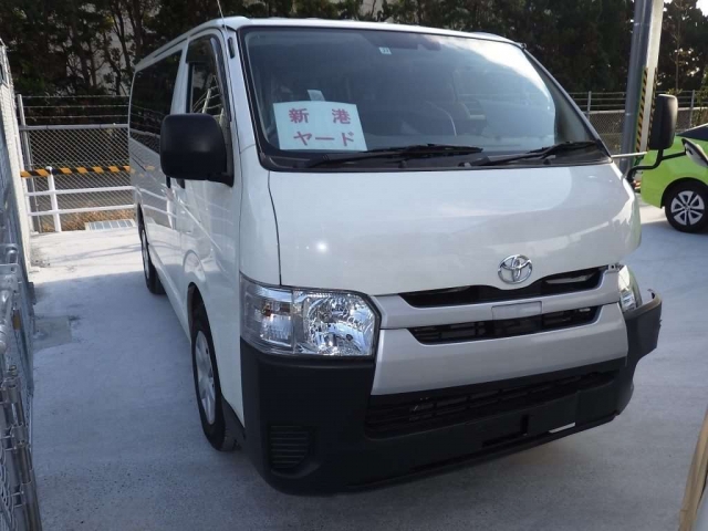 Import and buy TOYOTA HIACE VAN 2018 from Japan to Nairobi, Kenya