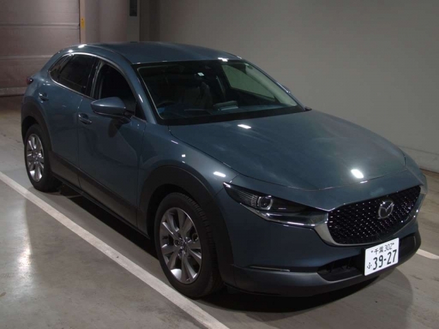 Import and buy MAZDA CX-30 2019 from Japan to Nairobi, Kenya