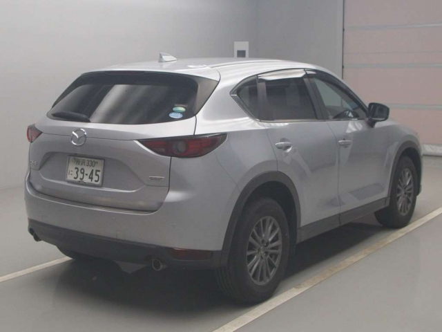 Import and buy MAZDA CX-5 2017 from Japan to Nairobi, Kenya