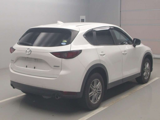 Import and buy MAZDA CX-5 2017 from Japan to Nairobi, Kenya