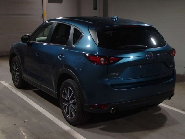 Import and buy MAZDA CX-5 2018 from Japan to Nairobi, Kenya